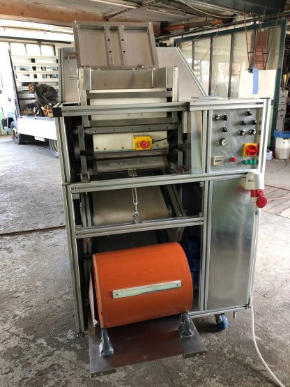 Professionelle Teigbackmaschine, Yufka Maschine, Yufkateig, Filoteig, Strudelteig - Walzt aus und bäckt in einem – Bild 11